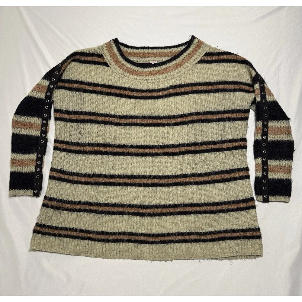 Free People Retro Teen Spirit Nirvana Oversized‎ Grommet Tape Sweater Size XS